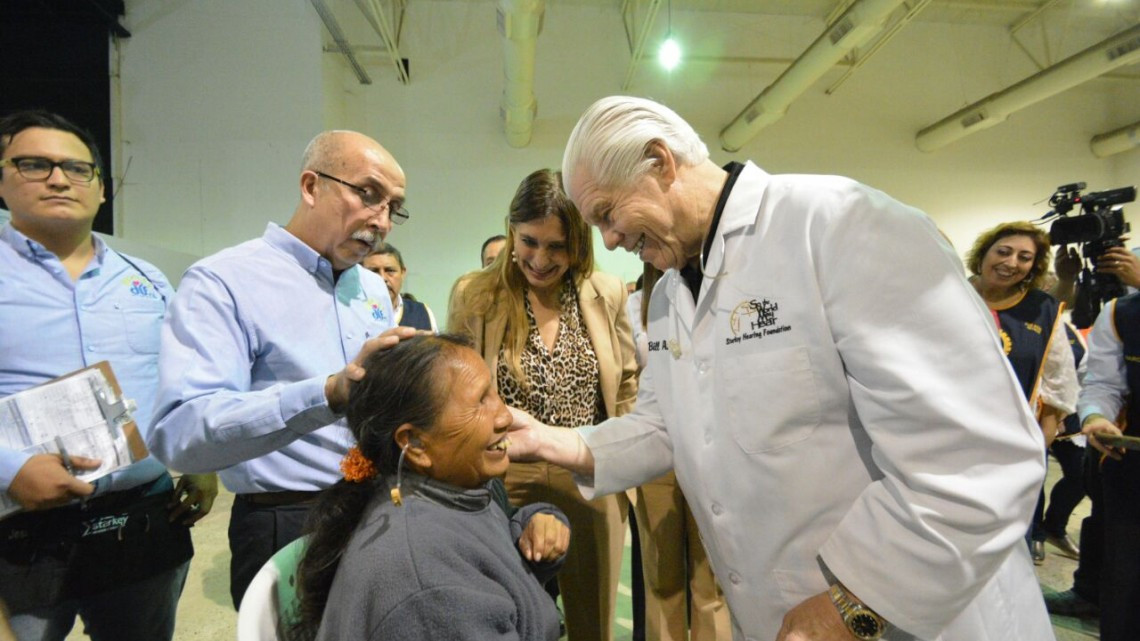 Entregan 760 aparatos auditivos del Programa “Oigamos Juntos” 