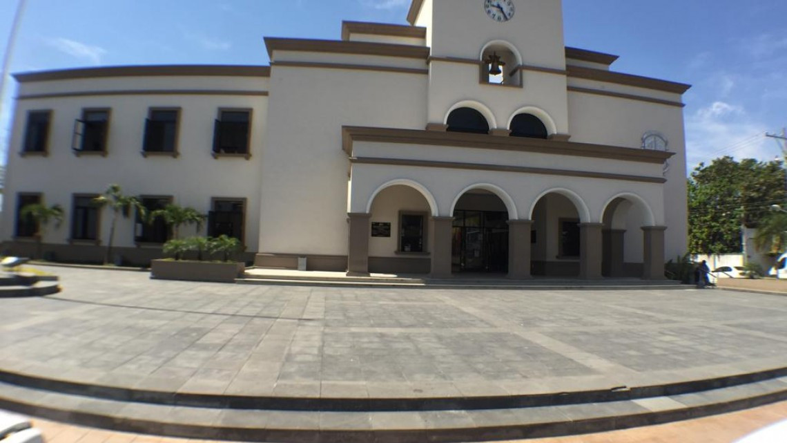 Personal de confianza es evaluado para determinar su continuidad