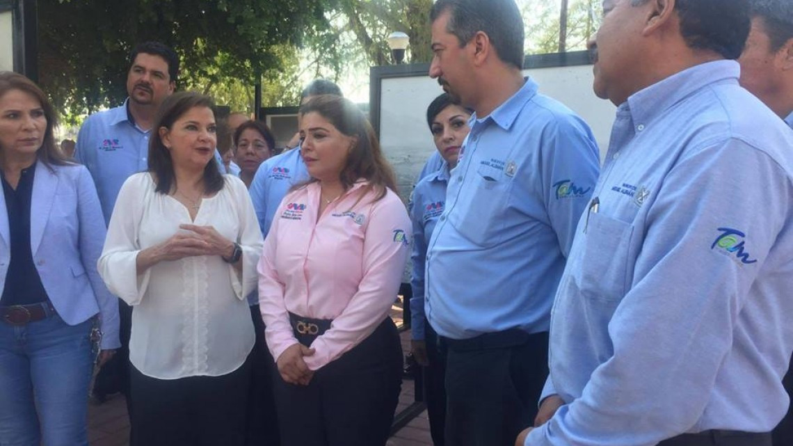 Inaugura alcaldesa, exposición fotográfica "Rumbo a la Constitucion 1917"