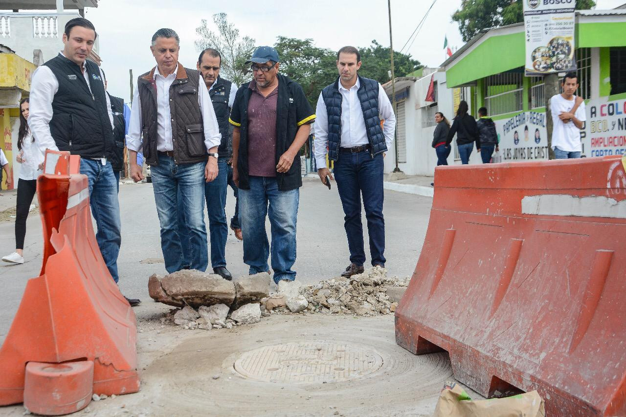 Supervisa Chucho Nader avances en obras de reposición de pavimento
