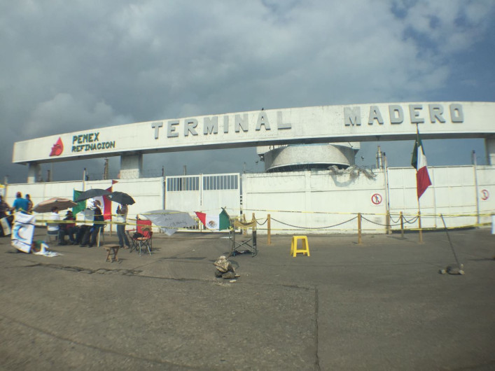 En riego de desabasto el sur de Tamaulipas, por bloqueo