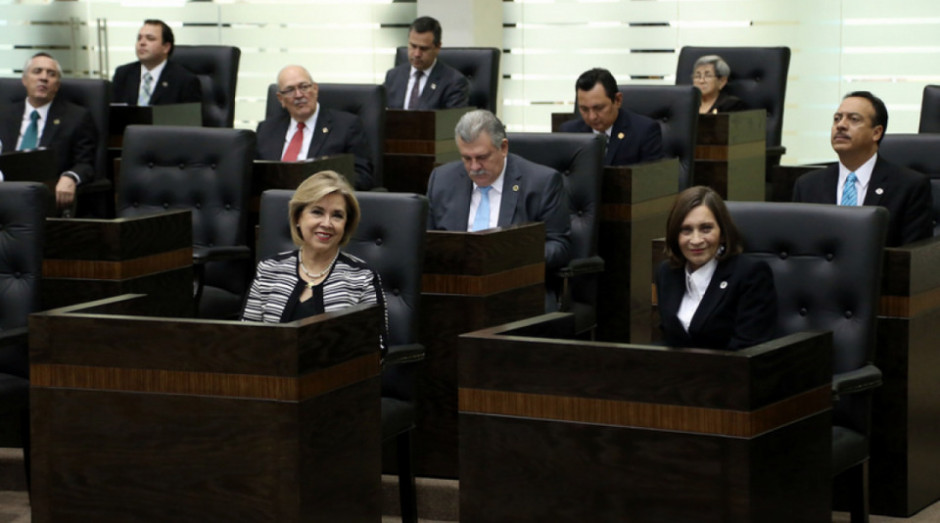 Diputados recapacitan, garantizan libertad de expresión y van contra "halconeo"