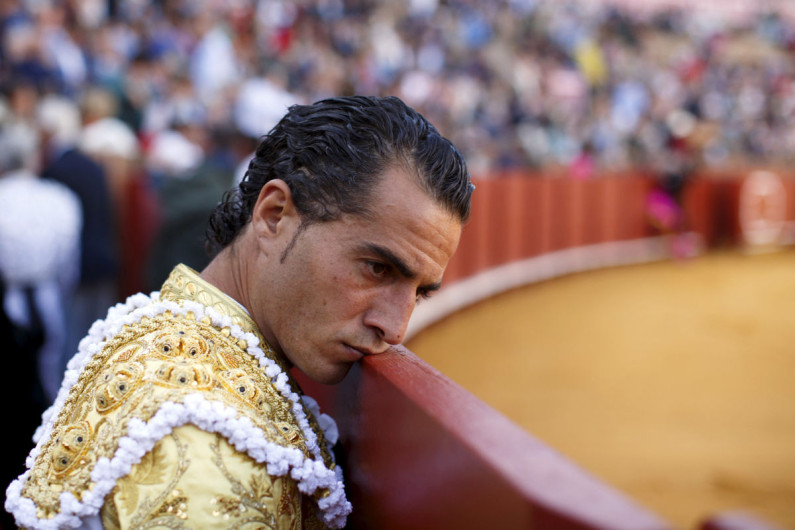 Tras sufrir una cornada, Iván Fandiño muere