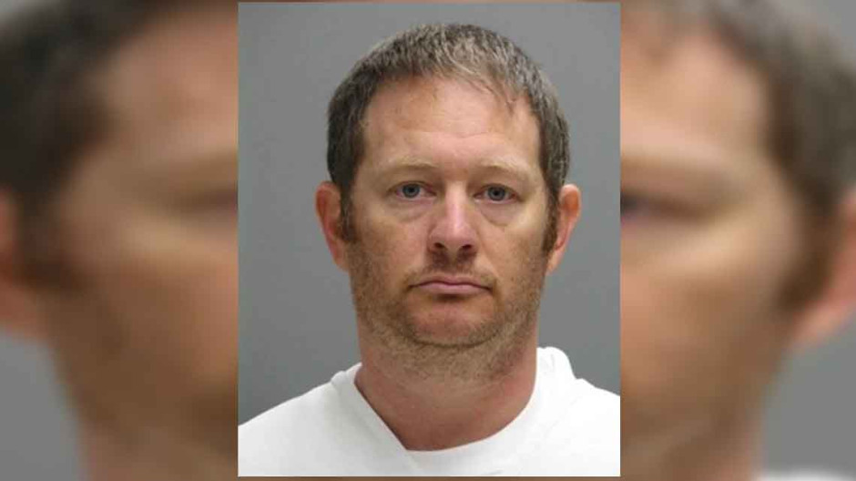 Condenan a 20 años de cárcel a agente del Servicio Secreto por “sexting” con menores