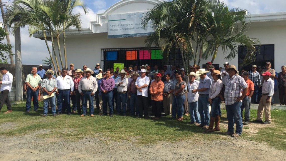 Agricultores exigen el pago del programa “preparado no sembrado”