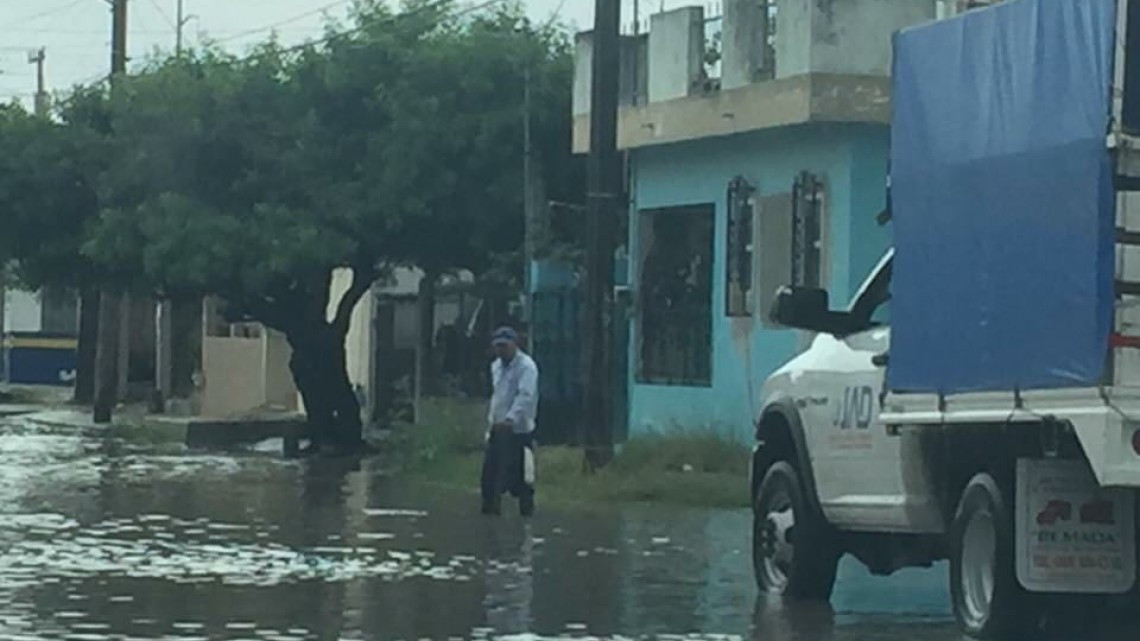 Lluvias dejan zonas inundadas en Matamoros
