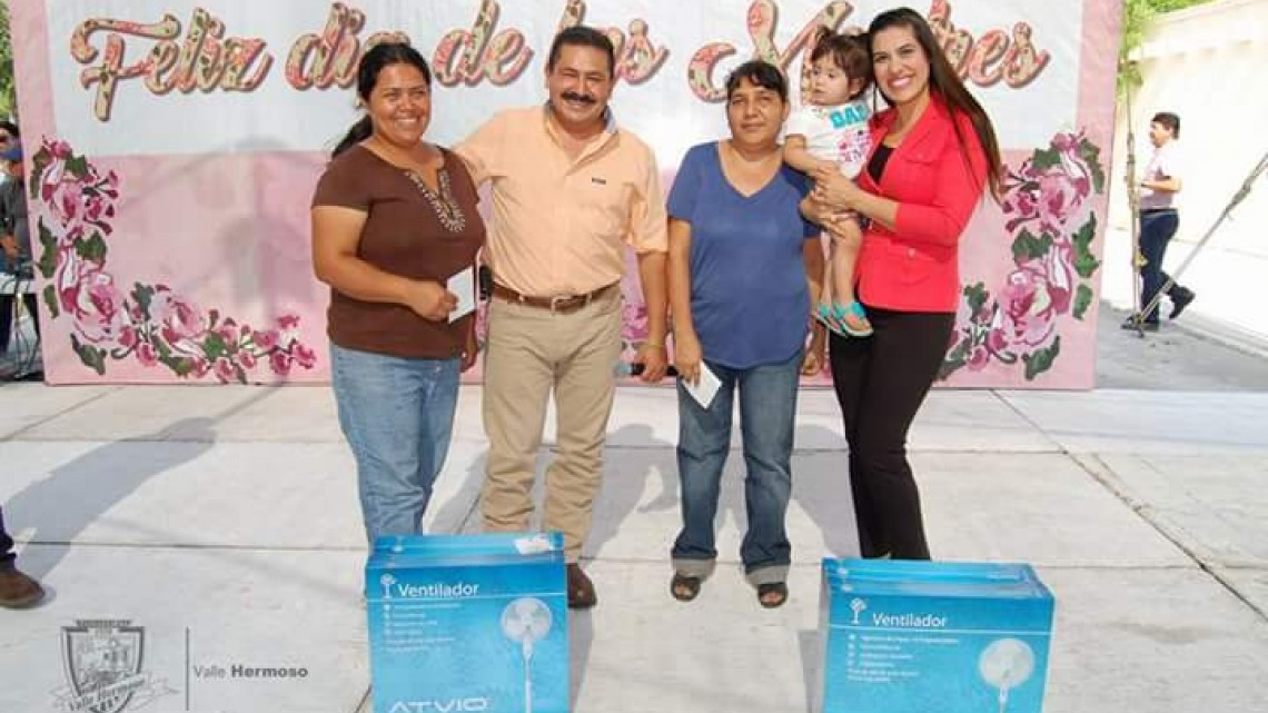 Festejan el "Día de la madres" en el Poblado el Realito