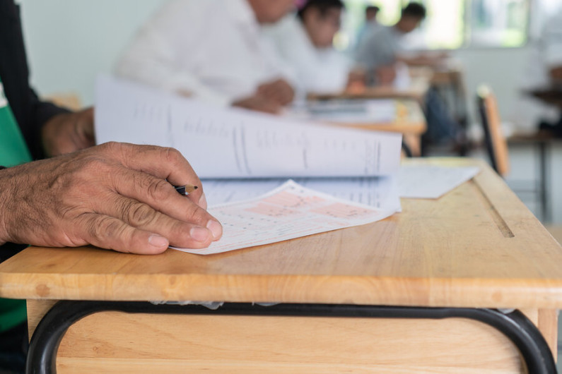 Impulsa ITEA educación para adultos