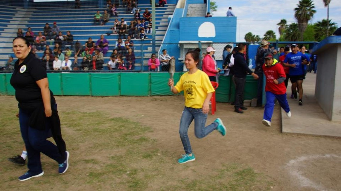  Inaugura alcaldesa Mini-Olimpiada de educación especial