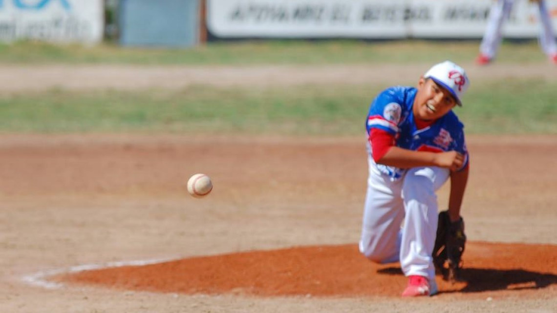 Inauguran Torneo Distrital de Béisbol