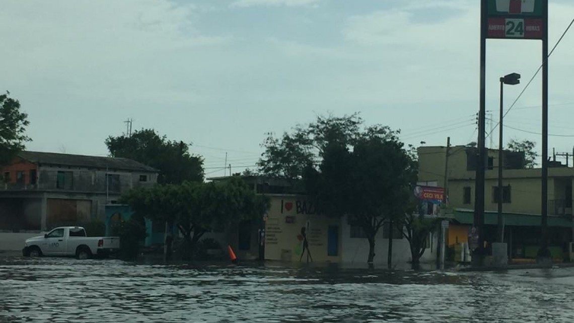 Lluvias dejan zonas inundadas en Matamoros