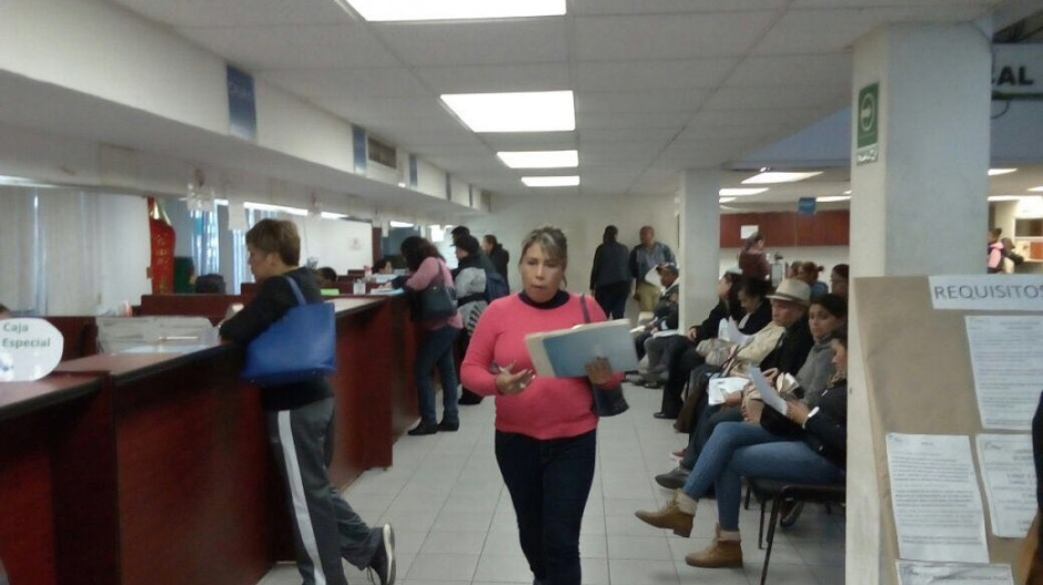 Entregan a contribuyentes boleto para realizar pago 