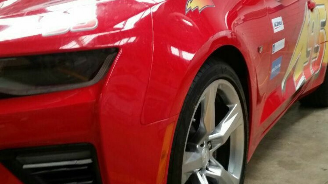 Presentan en Auto IdealTampico a Rayo McQueen