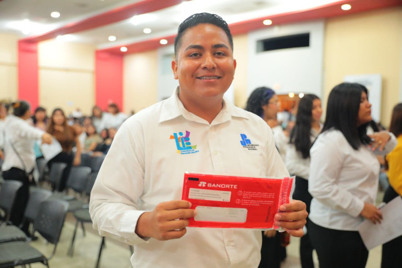 Llaman a estudiantes beneficiarios de la Beca Juntos por la Excelencia Universitaria a presentar boleta de calificaciones