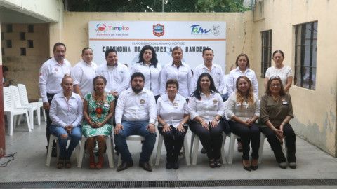 Ofrece Magda Peraza beneficios a la primaria Pedro J. Méndez