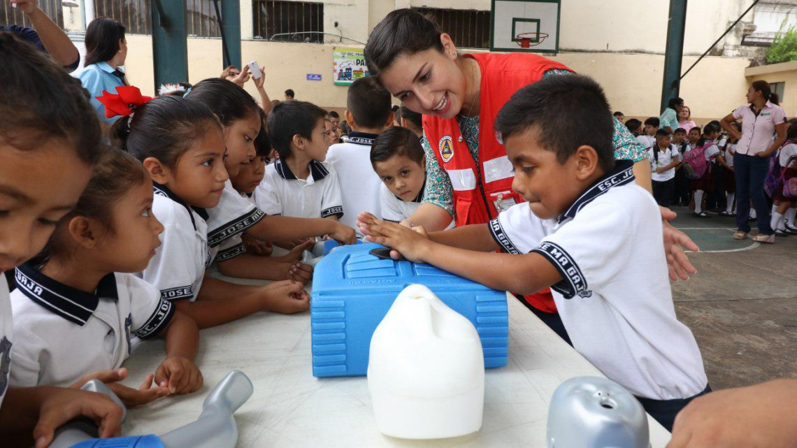 Alumnos tampiqueños son capacitados para dar primeros auxilios 