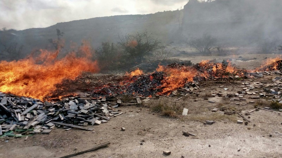 Incendios constantes movilizan al cuerpo de bomberos y unidades de emergencia