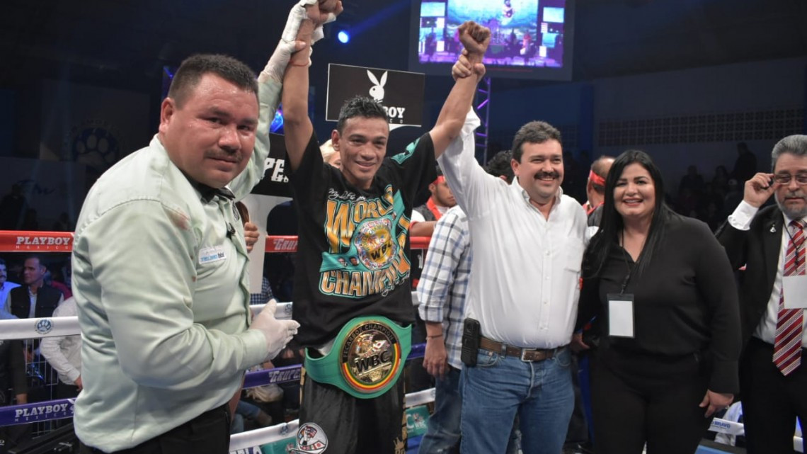 Expectacular noche se vivió en Río Bravo con sábado de Box 