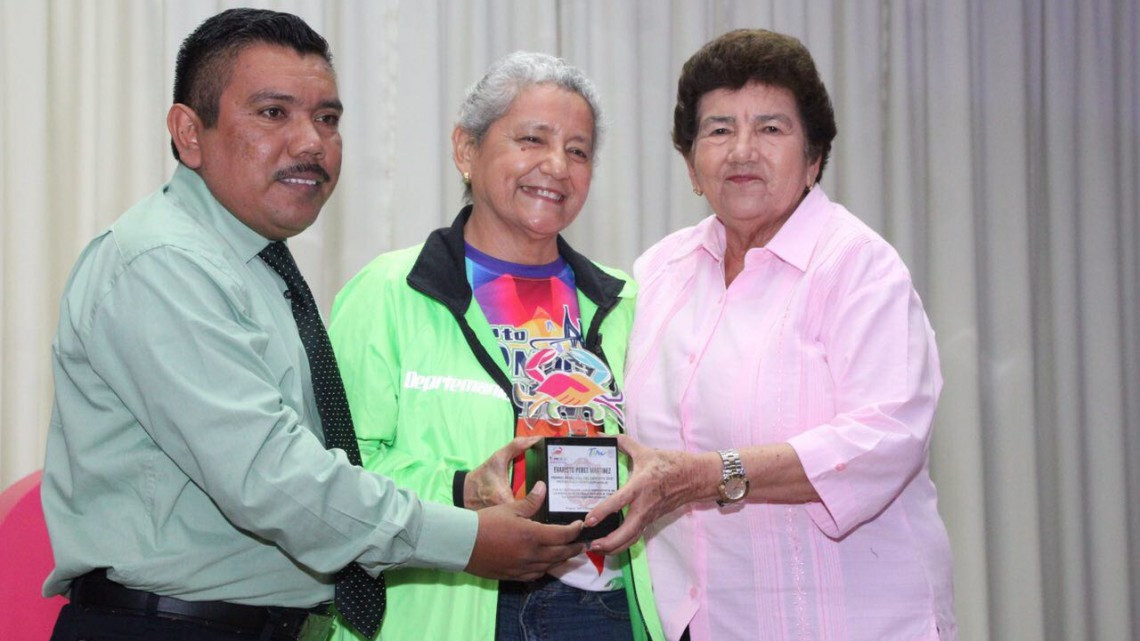 Alcaldesa otorga "Premio Municipal del Deporte 2017"