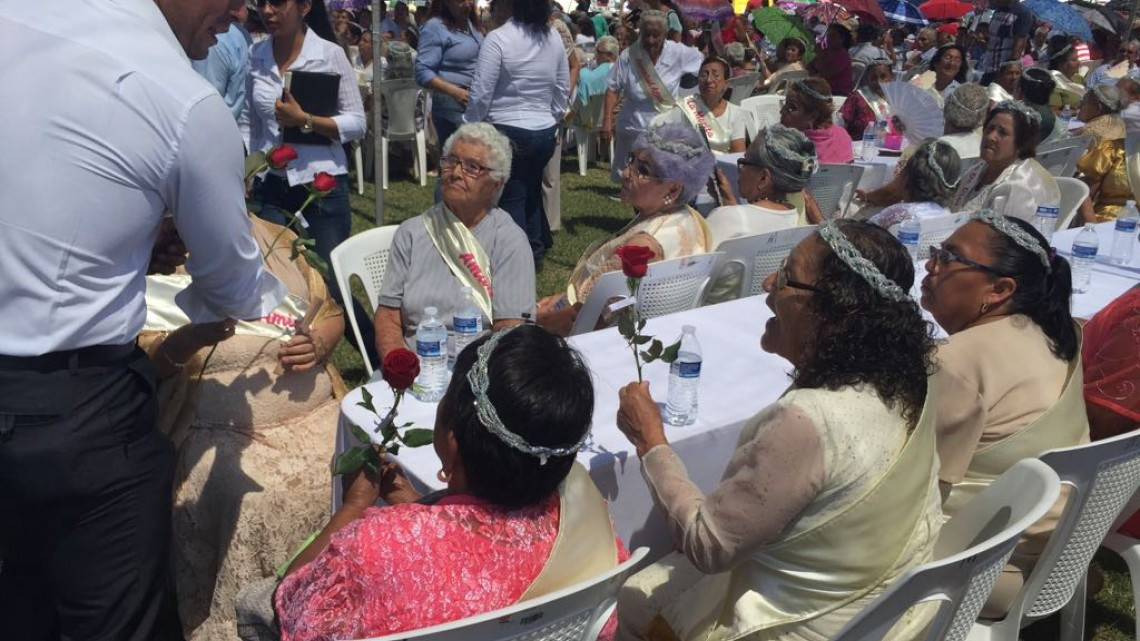 Festejan a los adultos mayores en Altamira