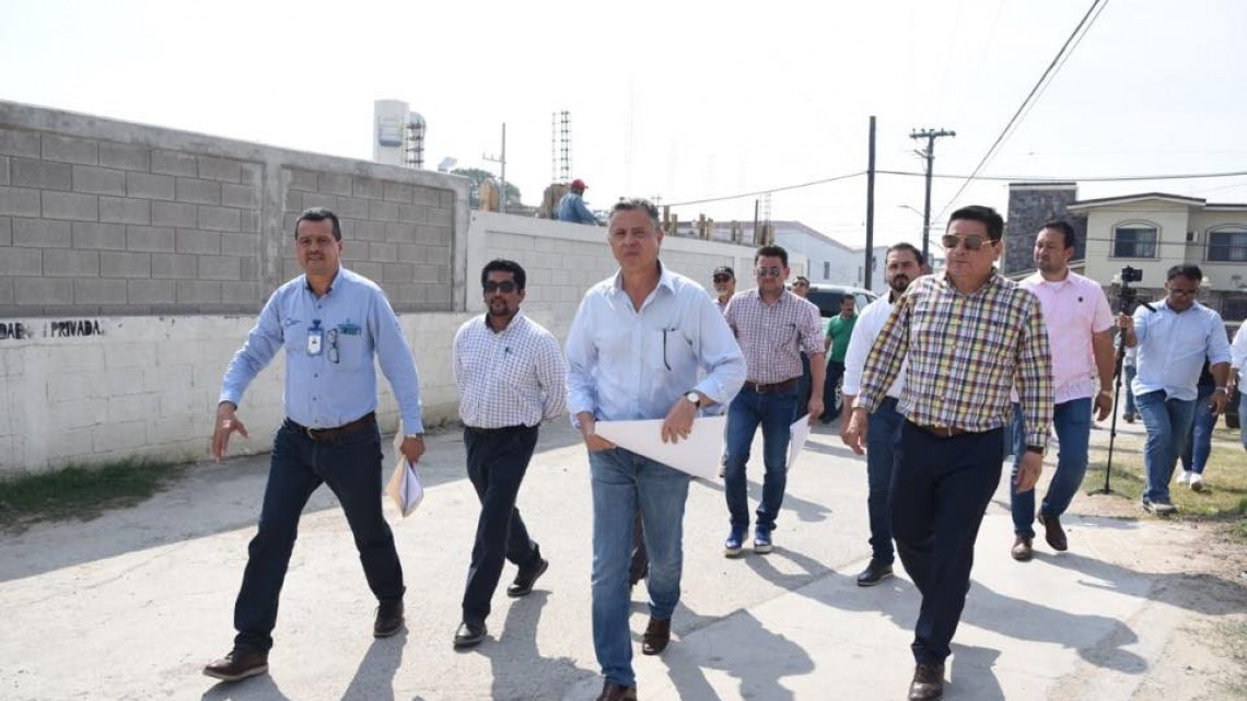 Visita alcalde colonia Estadio