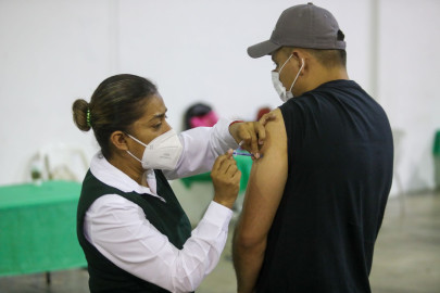 Invita Alcalde de Reynosa a seguir protegiéndose y cumplir vacunación contra Covid-19 