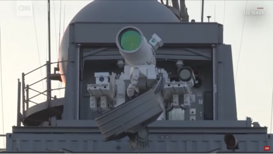 La Marina de EU presenta su primera arma láser