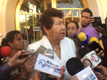 Reconoce Alcaldesa que CFE ha atrasado obra del canal de la Cortadura