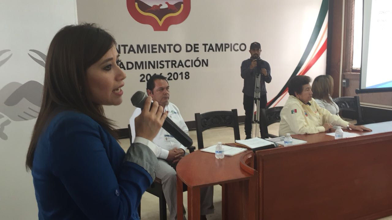 Capacitan a burócratas sobre el Sistema Nacional Anticorrupción