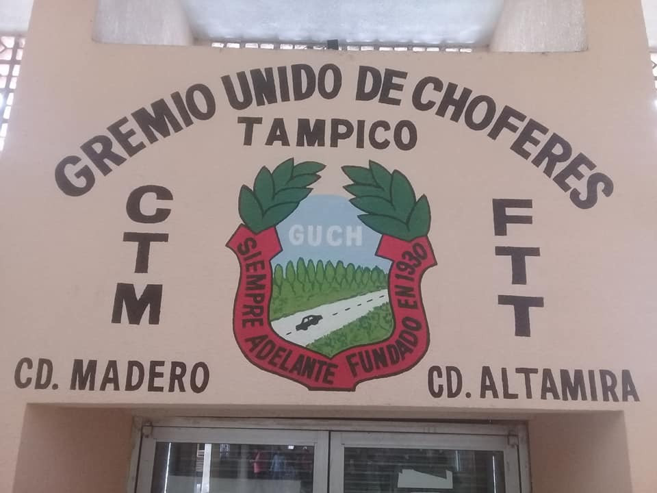 Concesionarios del transporte público insisten; piden cese de Heriberto Morado Cisneros