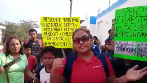 Padres toman primaria por problema que dejó el  pasado gobierno