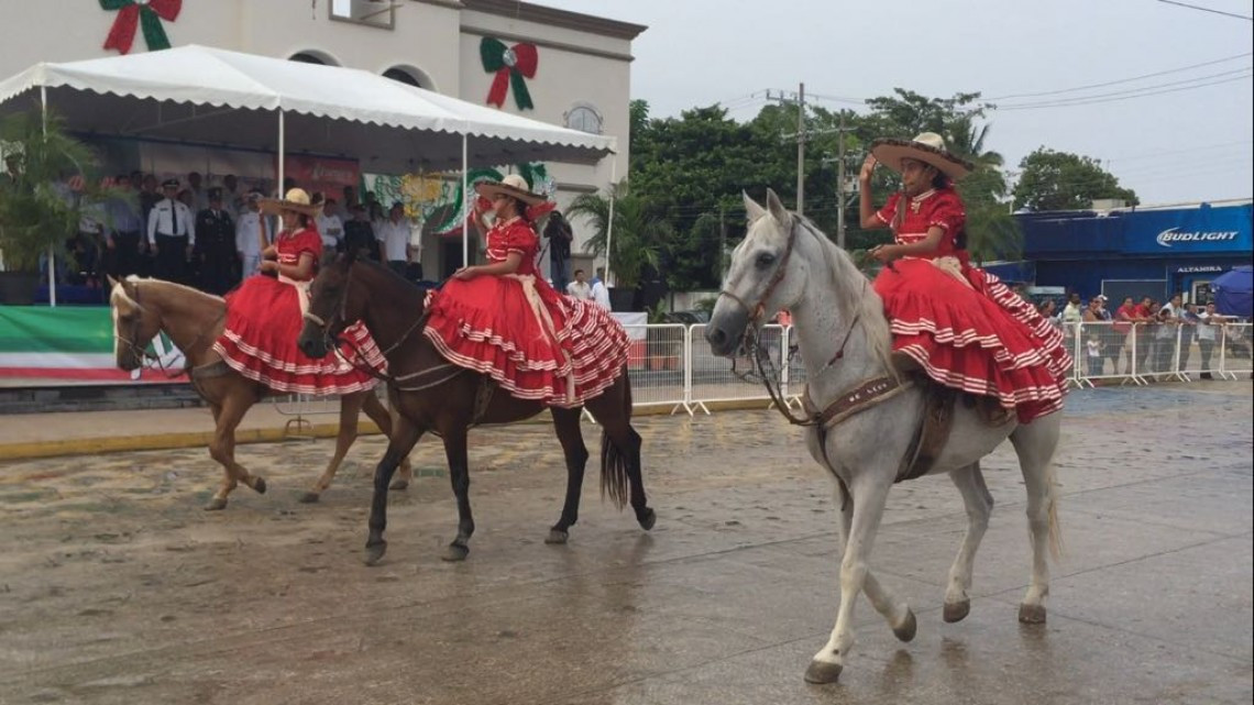 Transcurre sin novedad el desfile cívico militar en Altamira.