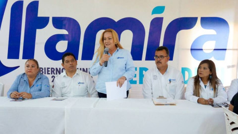 Sostiene reunión alcaldesa con comisariados de la Asociación Ganadera de Altamira