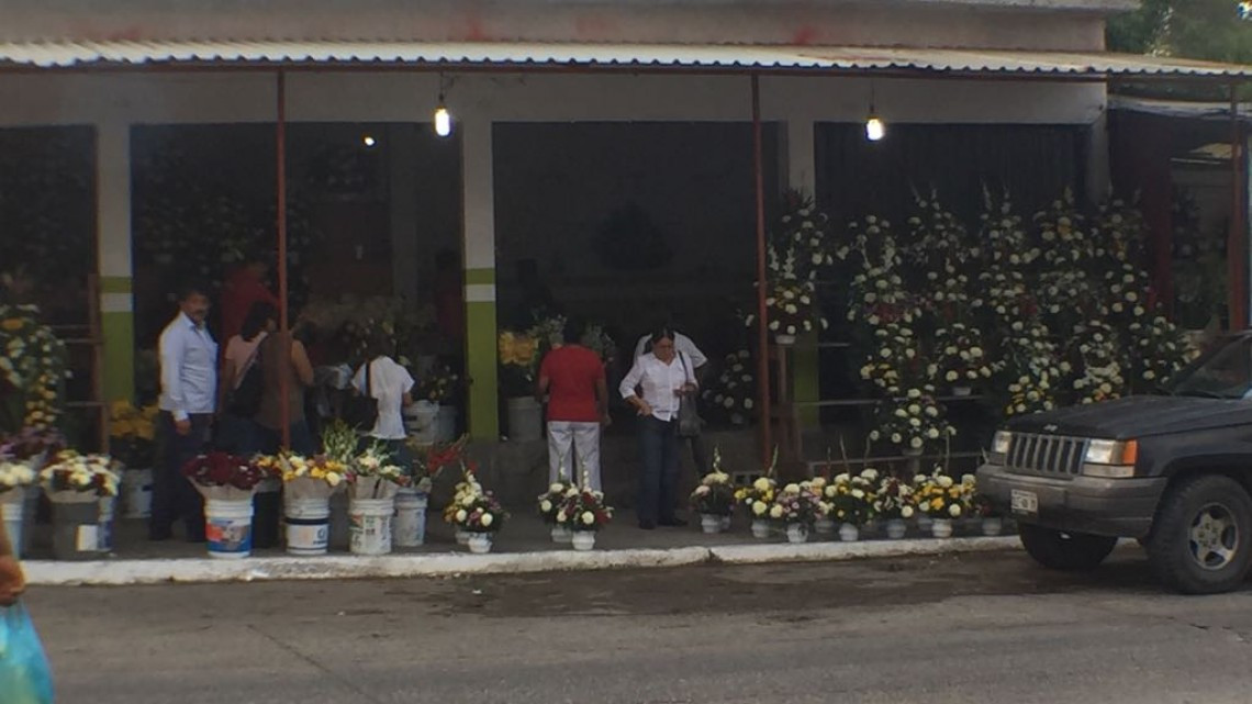 Repuntan ventas en el sector comercio por celebración del día de las madres