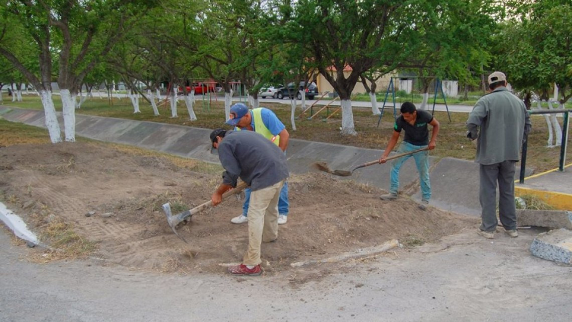 Continúan trabajos en Boulevard de la calle séptima