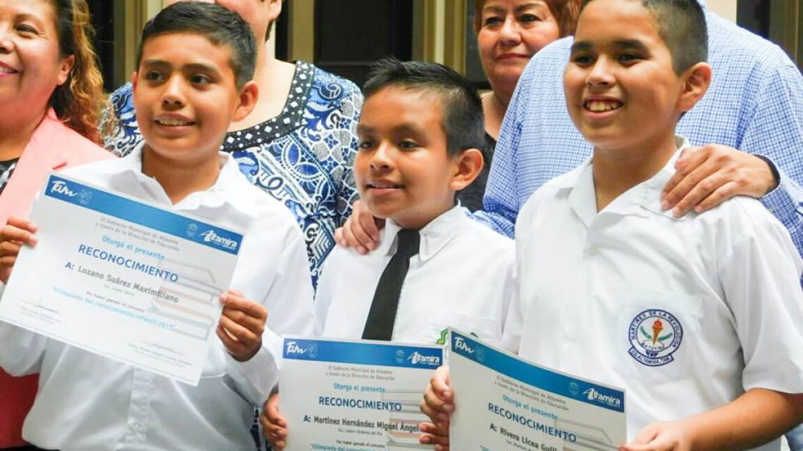 Alcaldesa reconoce talento de alumnos de Altimara