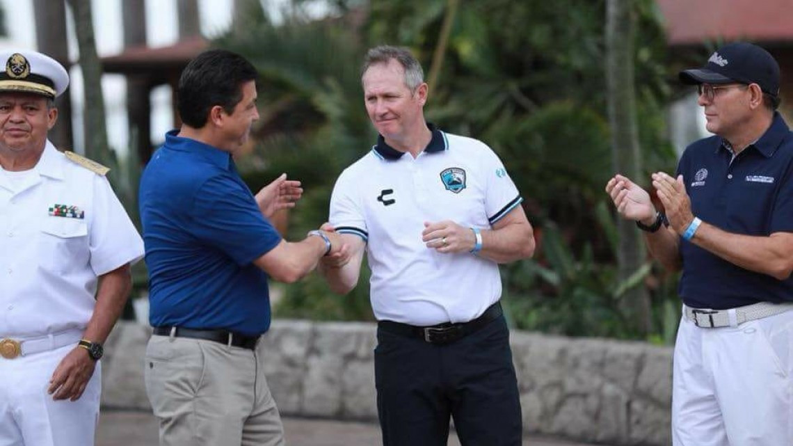 Inaugura Gobernador torneo de golf ENERTAM 2018