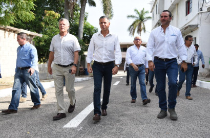 Encabeza Chucho Nader la transformación de Tampico a un año de su triunfo