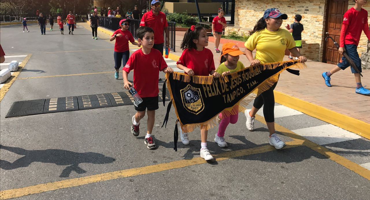 Realiza Colegio Félix de Jesús Rougier caminata del Recuerdo 