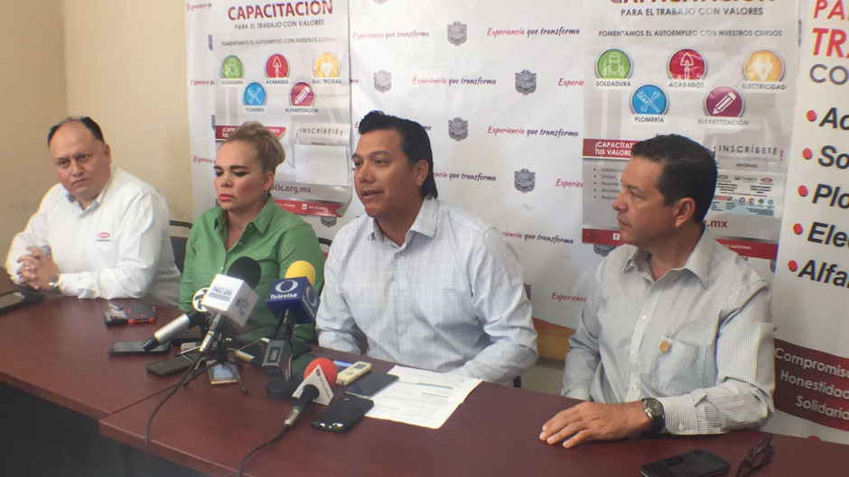 Invita CMIC a cursos de capacitación para el autoempleo