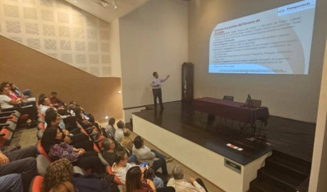 Refuerza Transparencia para el Pueblo su función en el servicio público