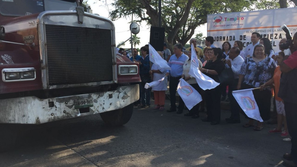 Ponen en marcha jornada de limpieza 