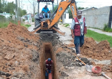 Repara COMAPA de Reynosa caído en la colonia Almaguer