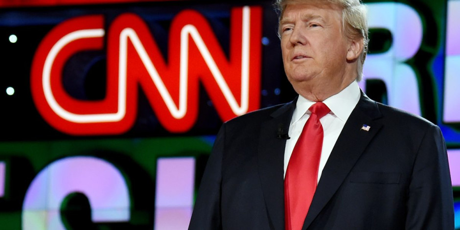 Población de EU desconfía de su presidente