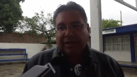 Pide Educación enviar bien abrigados a los niños a la escuela 