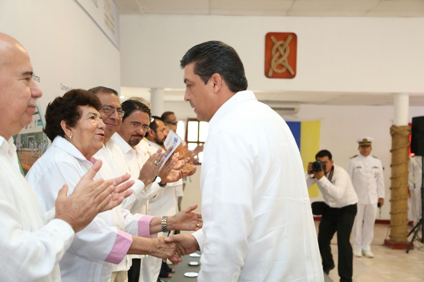 Reconoce Alcaldesa de Tampico labor de la Marina Armada de México