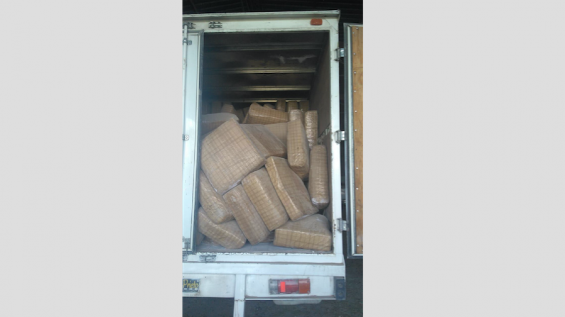 Aseguran 3.5 toneladas de droga en Valle Hermoso