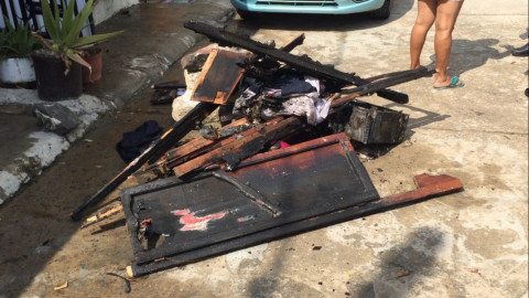 Corto circuito provoca incendio de una casa