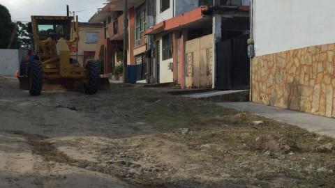 Ayuntamiento reduce costos en obra pública