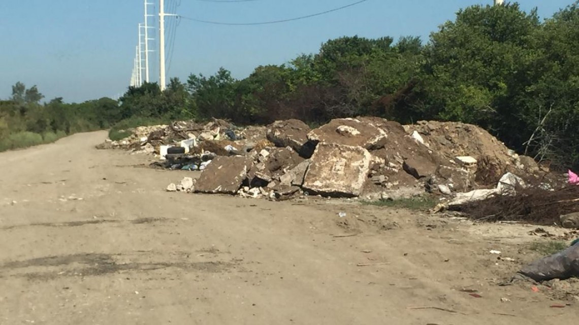 Aplicarán multas a empresas sorprendidas arrojando basura en lugares clandestinos